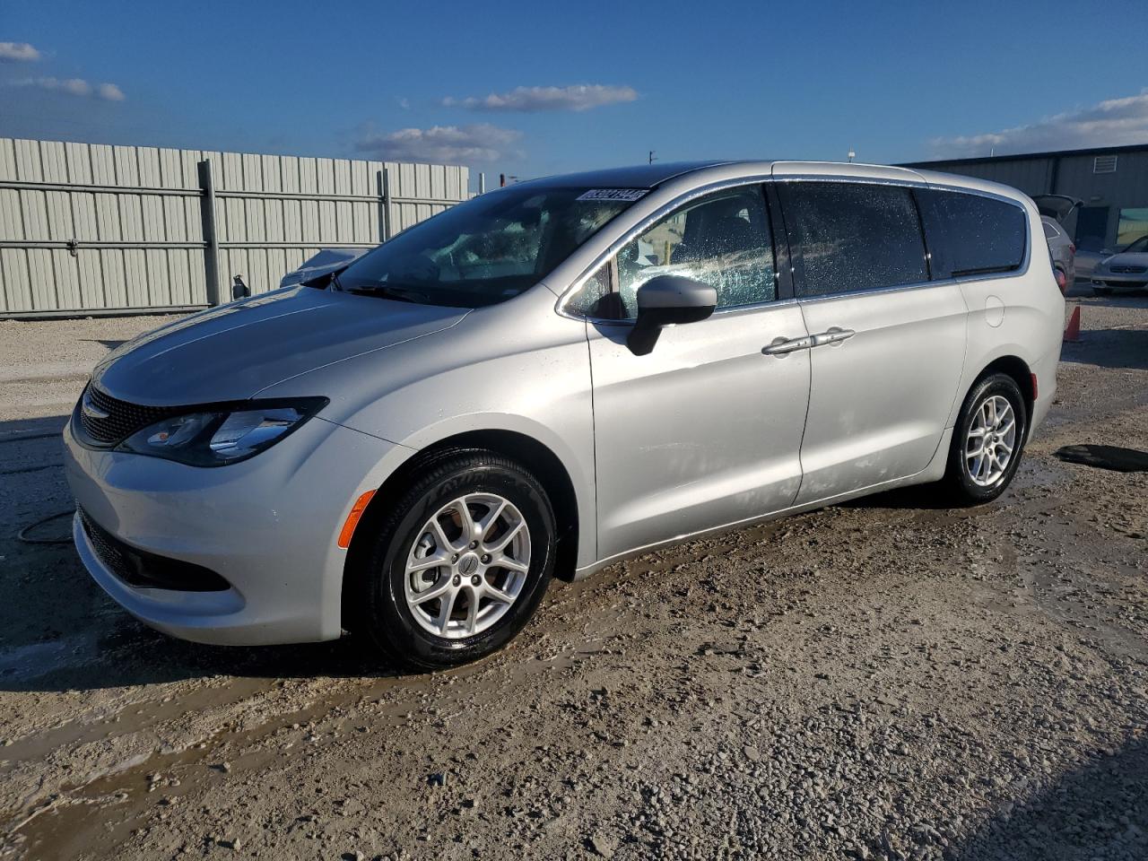 2023 Chrysler Voyager Lx VIN: 2C4RC1CG7PR615528 Lot: 83021944