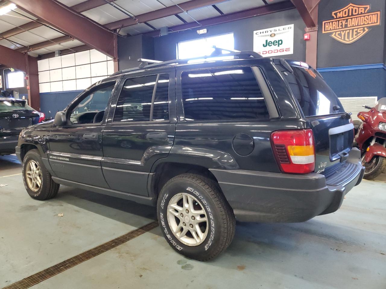 1J4GW48S83C585949 2003 Jeep Grand Cherokee Laredo