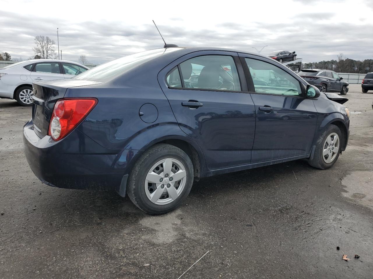 2015 Chevrolet Sonic Ls VIN: 1G1JA5SG4F4184944 Lot: 85350064