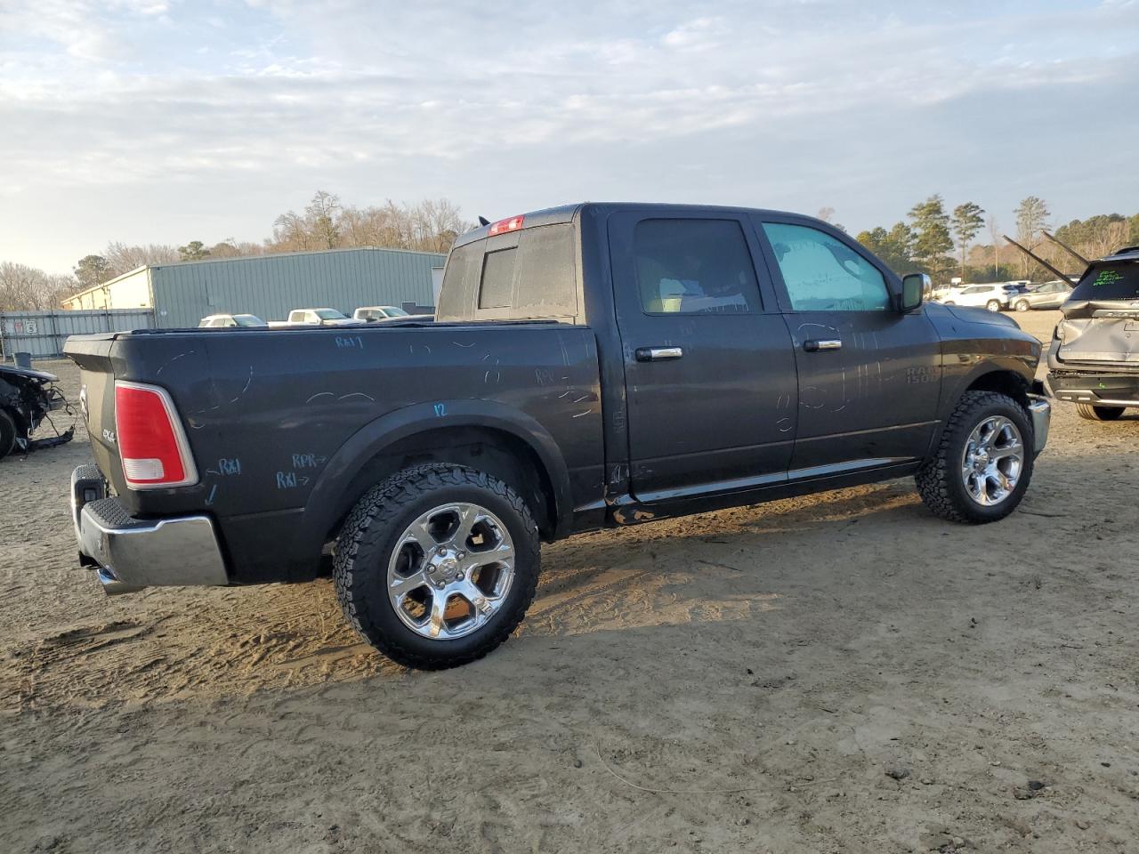 2016 Ram 1500 Laramie VIN: 1C6RR7NT9GS386478 Lot: 82902574