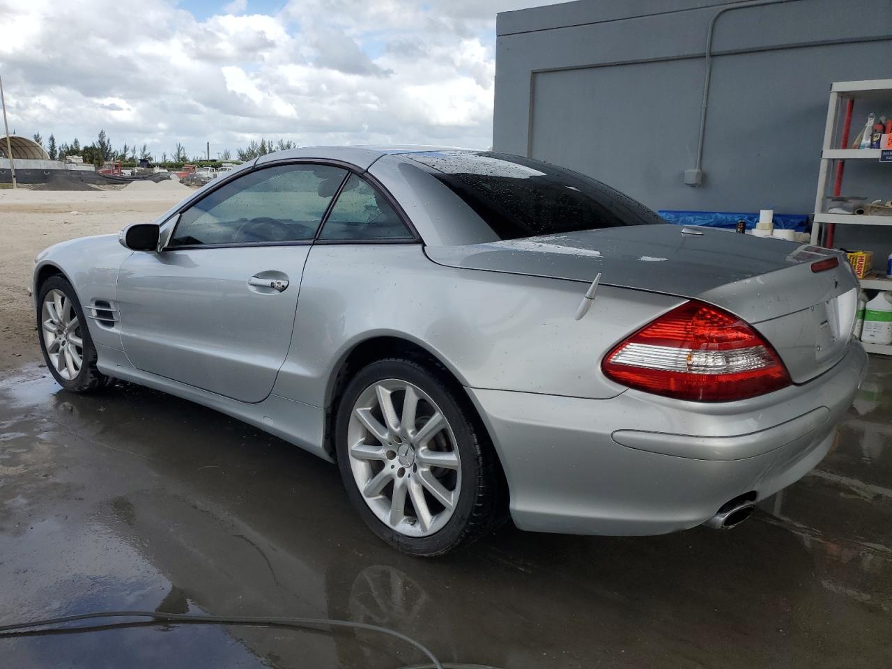 2007 Mercedes-Benz Sl 550 VIN: WDBSK71F27F124405 Lot: 84946224