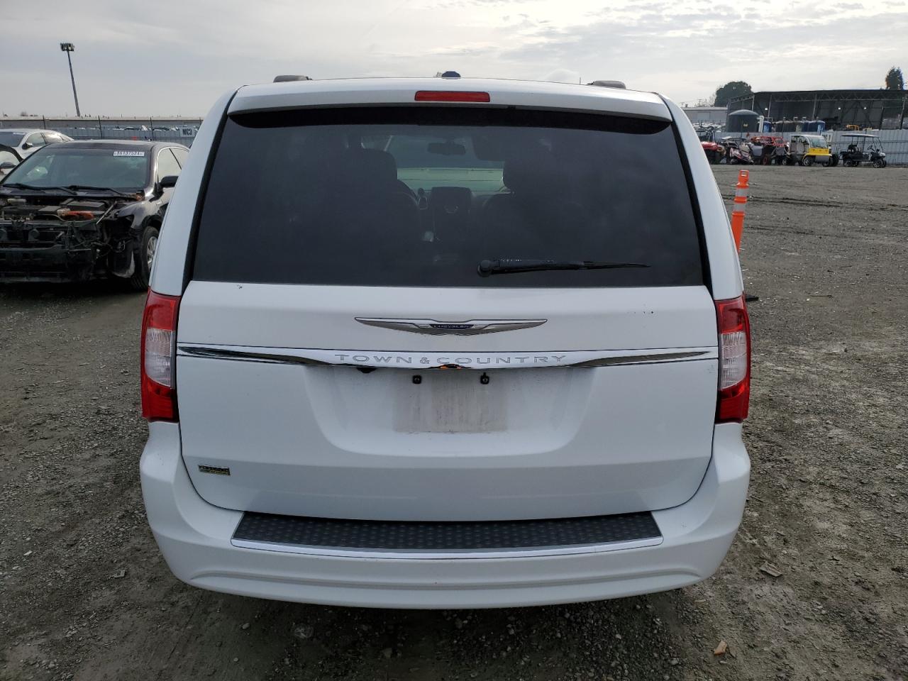 2014 Chrysler Town & Country Touring VIN: 2C4RC1BG5ER386894 Lot: 83877584