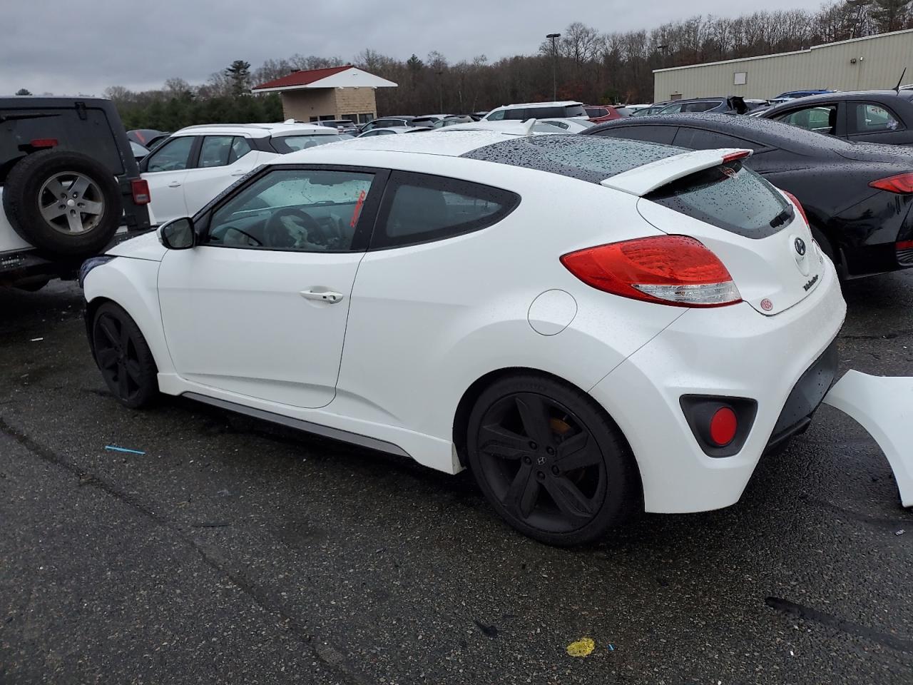 KMHTC6AE3FU221834 2015 Hyundai Veloster Turbo