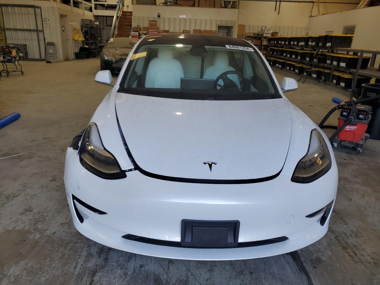 2018 Tesla Model 3 VIN: 5YJ3E1EBXJF098066 Lot: 84601354