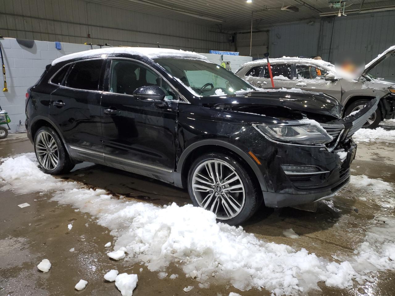 5LMTJ3DH9GUJ04915 2016 Lincoln Mkc Reserve