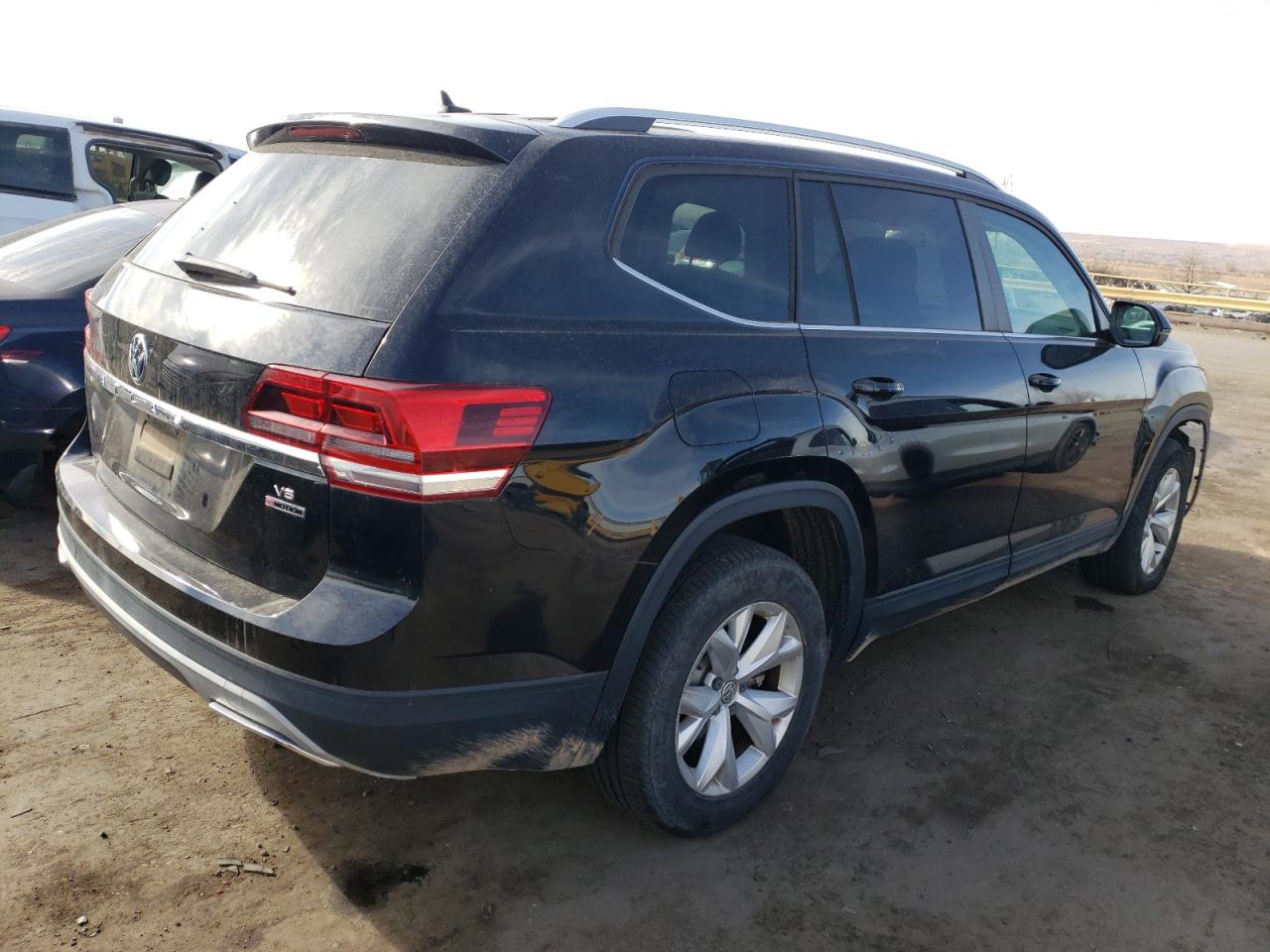 2018 Volkswagen Atlas VIN: 1V2HR2CA1JC512146 Lot: 86340584