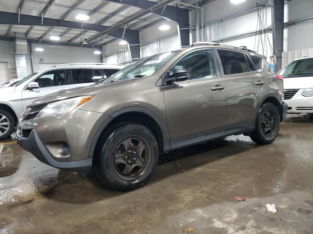 2T3BFREV9EW146254 2014 Toyota Rav4 Le