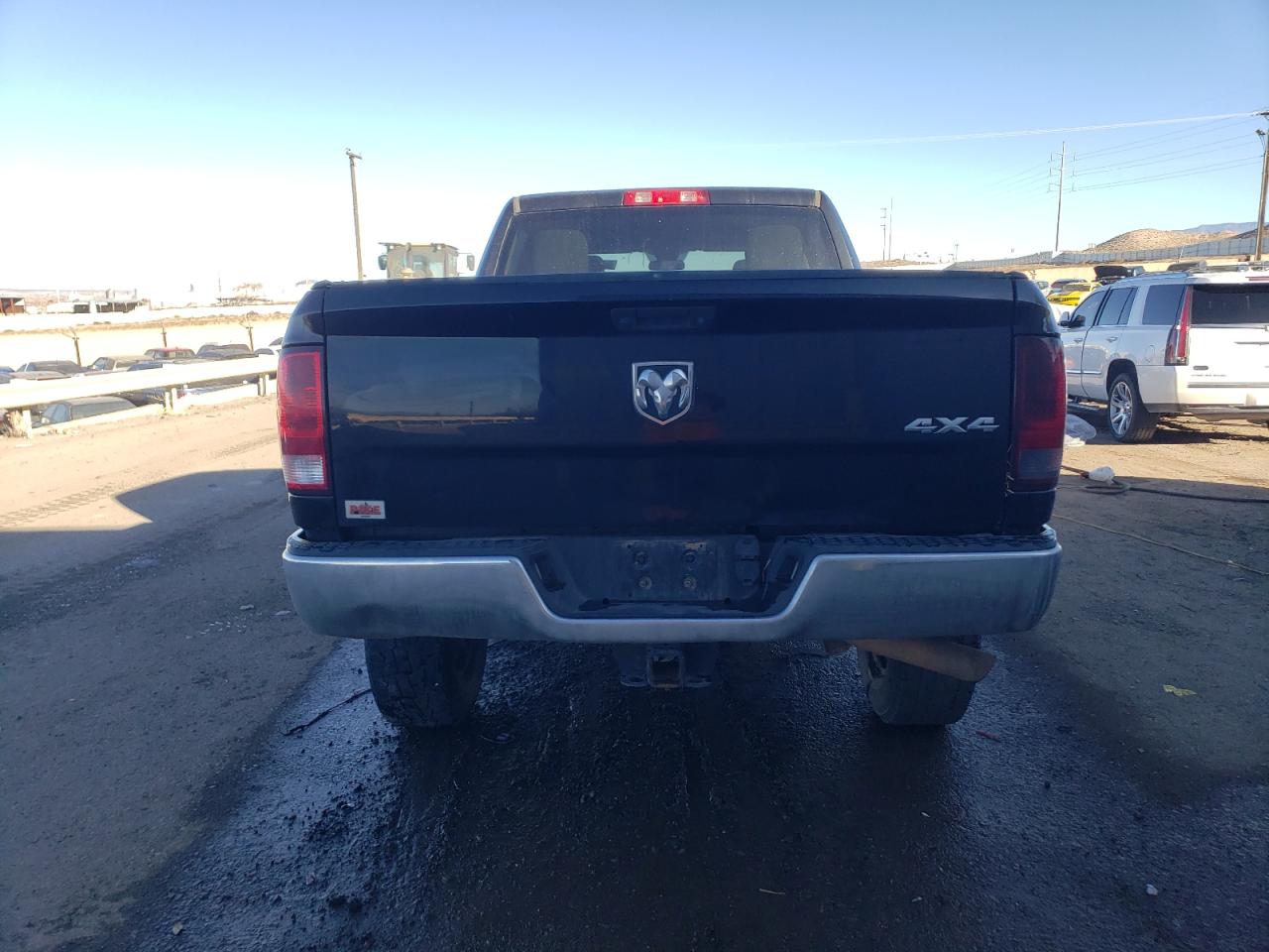 2018 Ram 2500 St VIN: 3C6UR5CJ5JG363925 Lot: 85995184