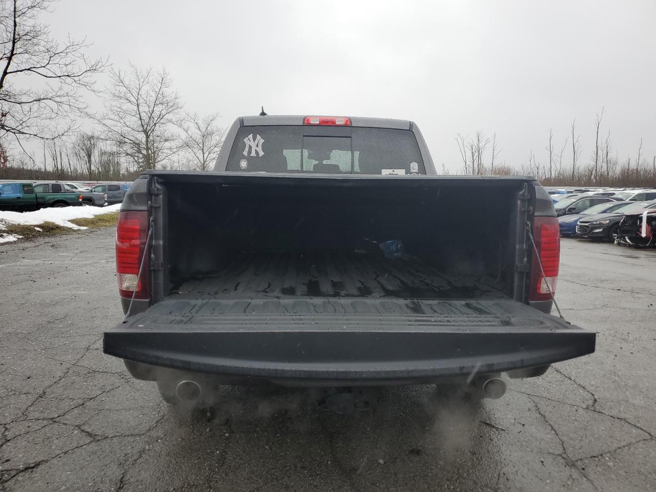 1C6RR7MTXHS681026 2017 Ram 1500 Sport