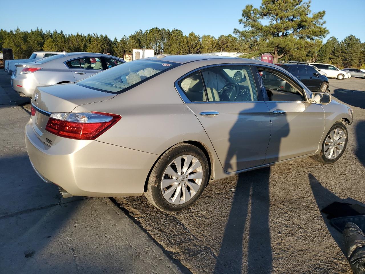 2015 Honda Accord Exl VIN: 1HGCR2F86FA006935 Lot: 86243154