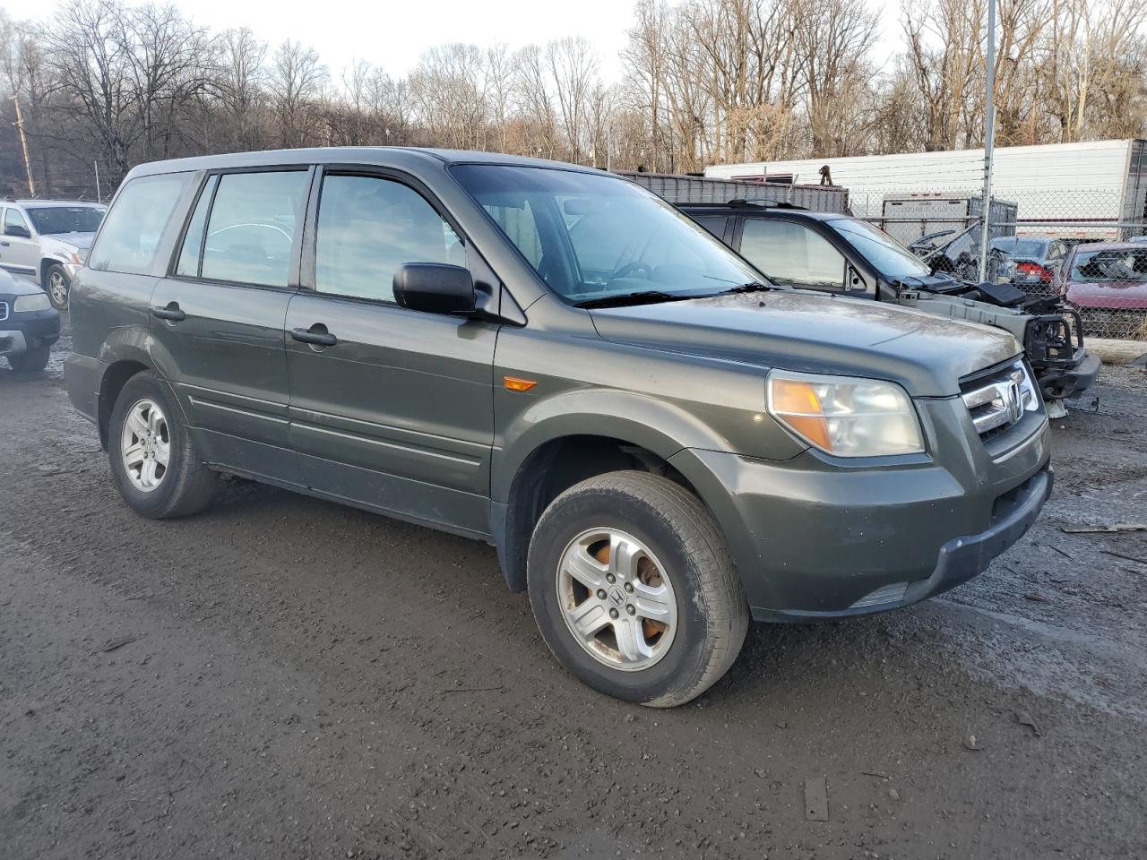 2006 Honda Pilot Lx VIN: 2HKYF18126H526288 Lot: 86853624