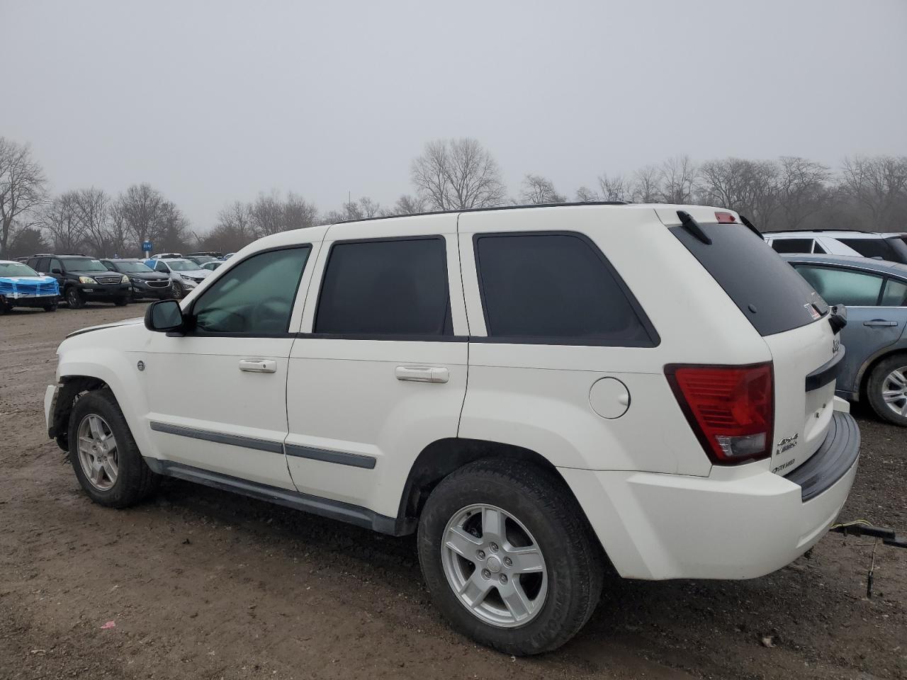 2007 Jeep Grand Cherokee Laredo VIN: 1J8HR48PX7C696143 Lot: 85585174