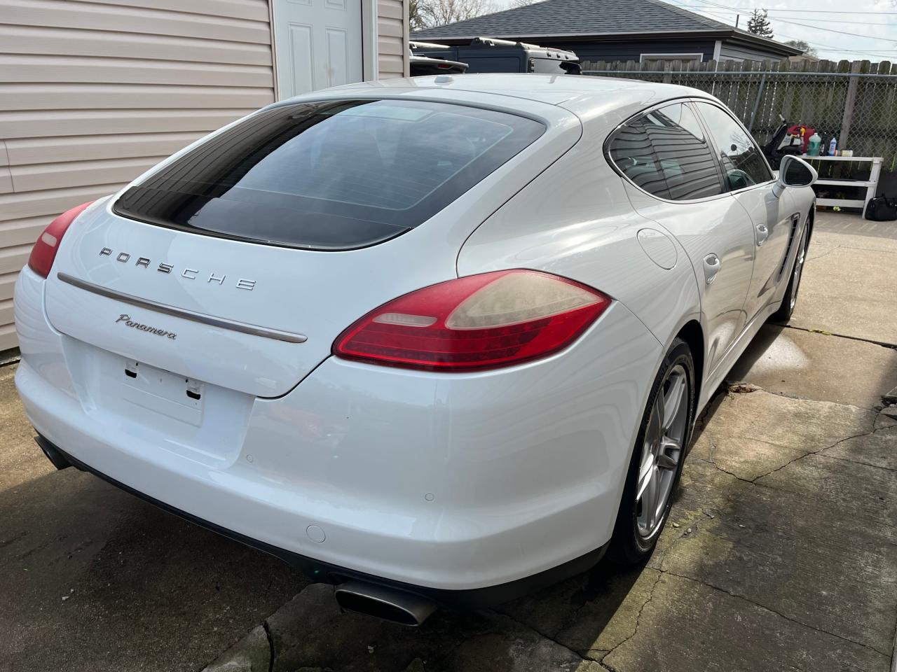 WP0AA2A74DL016182 2013 Porsche Panamera 2