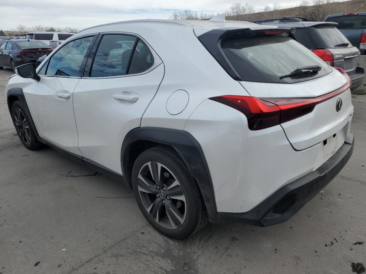 JTHY3JBH9K2018005 2019 Lexus Ux 200