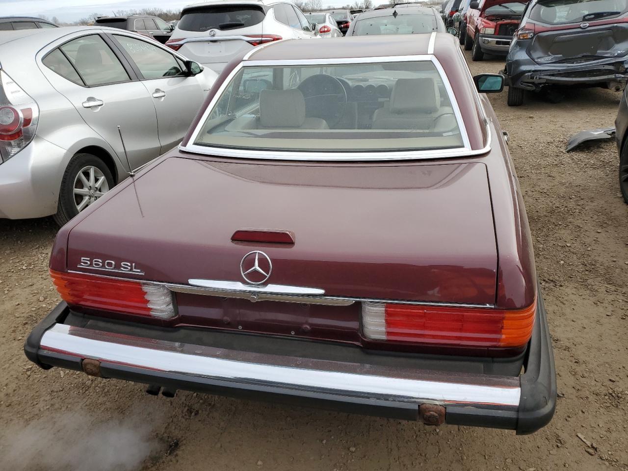 WDBBA48D0JA088868 1988 Mercedes-Benz 560 Sl