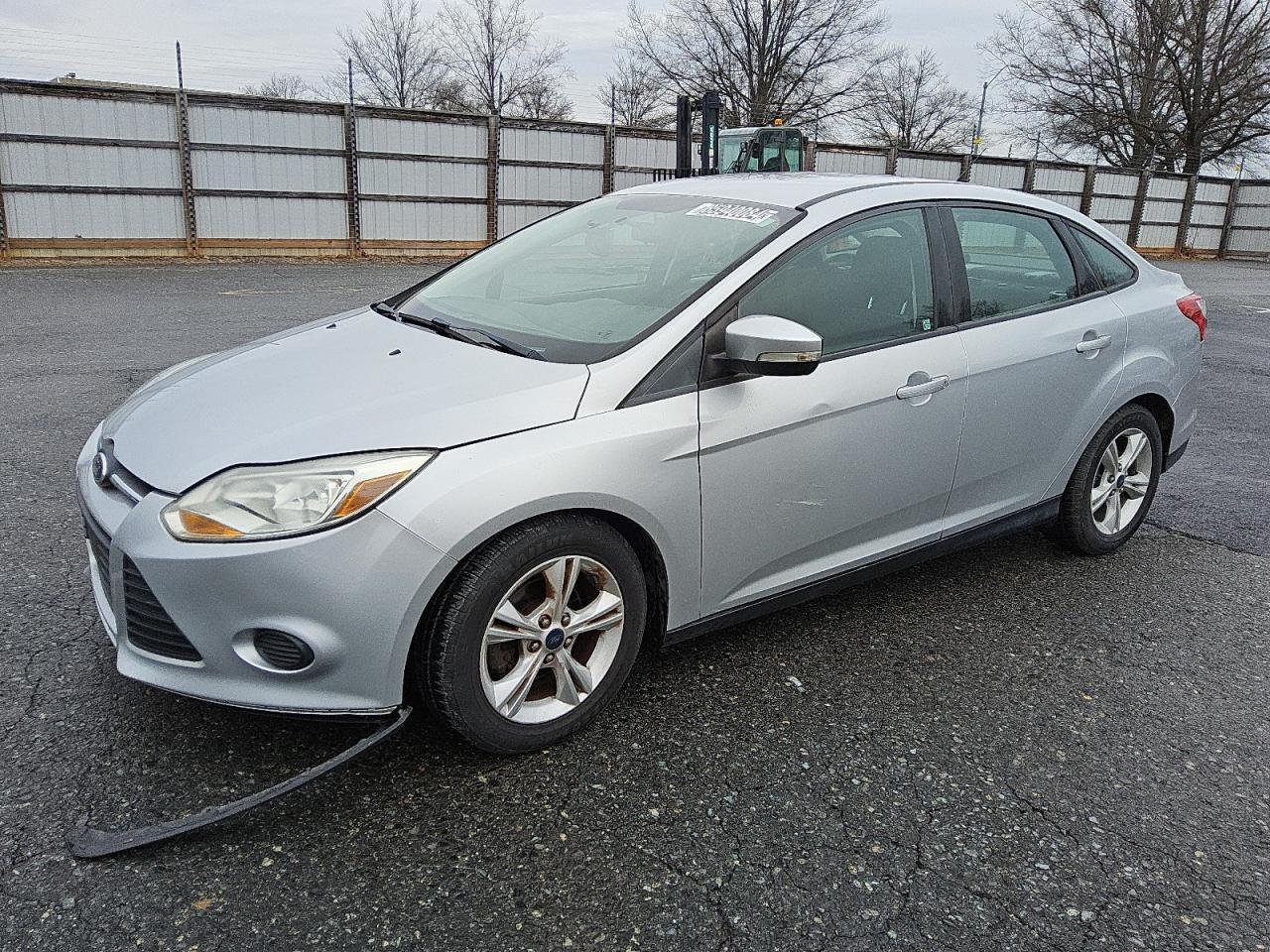 2014 Ford Focus Se VIN: 1FADP3F22EL449215 Lot: 85940084