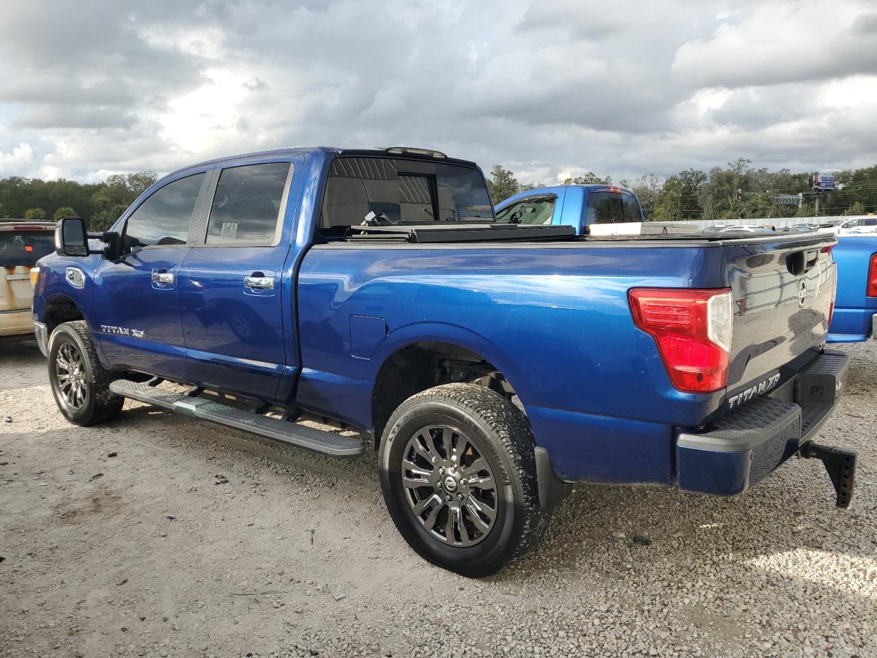 2017 Nissan Titan Xd Sl VIN: 1N6BA1F25HN514572 Lot: 85803054