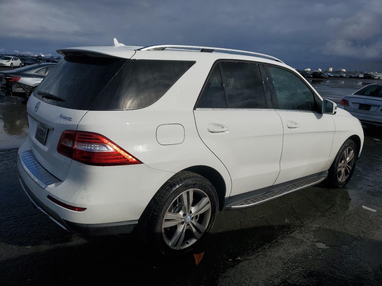 2014 Mercedes-Benz Ml 350 4Matic VIN: 4JGDA5HB3EA330939 Lot: 86181904