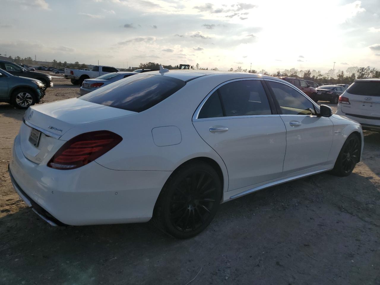 2015 Mercedes-Benz S 63 Amg VIN: WDDUG7JB0FA122730 Lot: 84676634