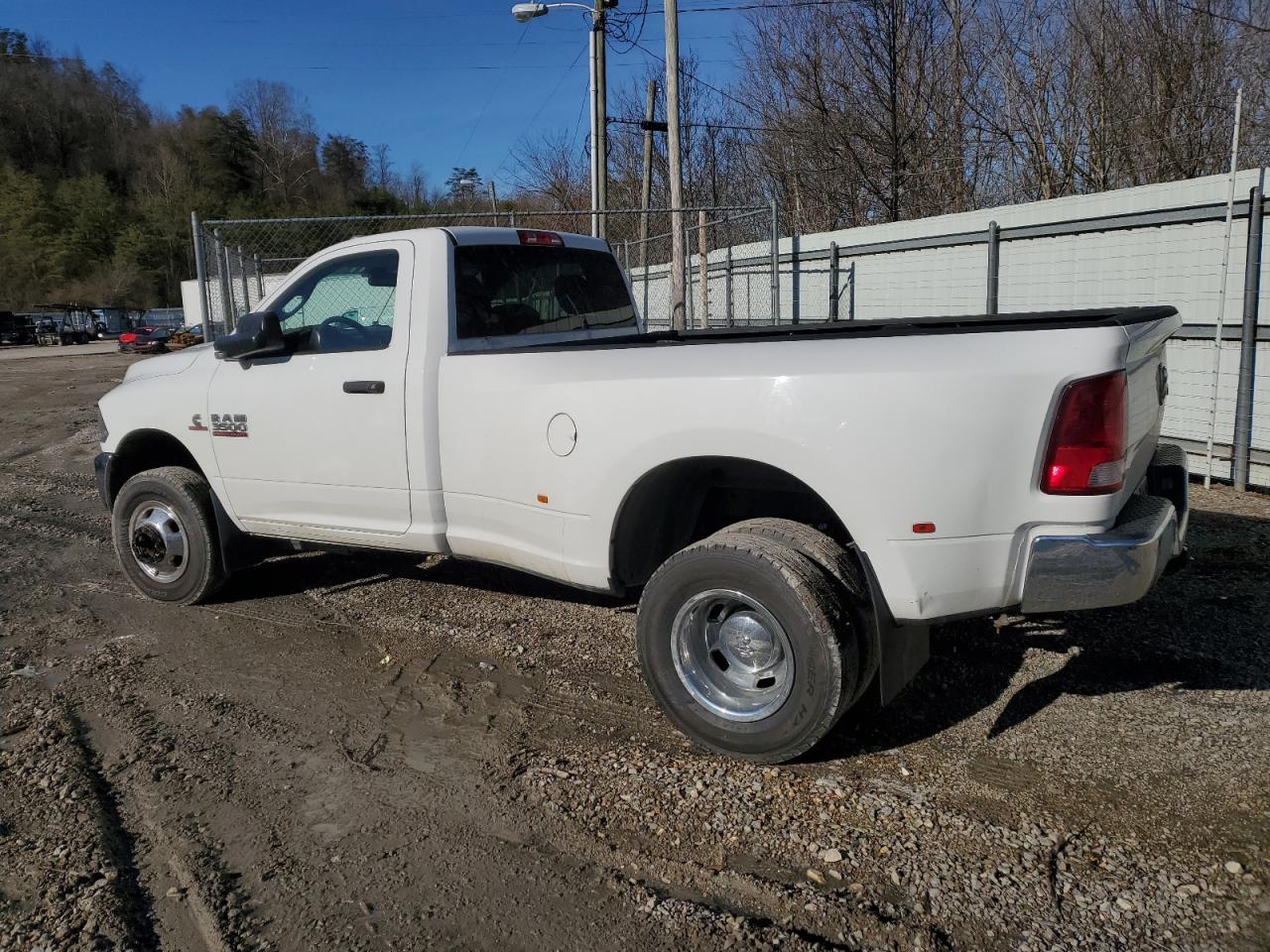 2018 Ram 3500 St VIN: 3C63RRAL1JG393365 Lot: 84855684