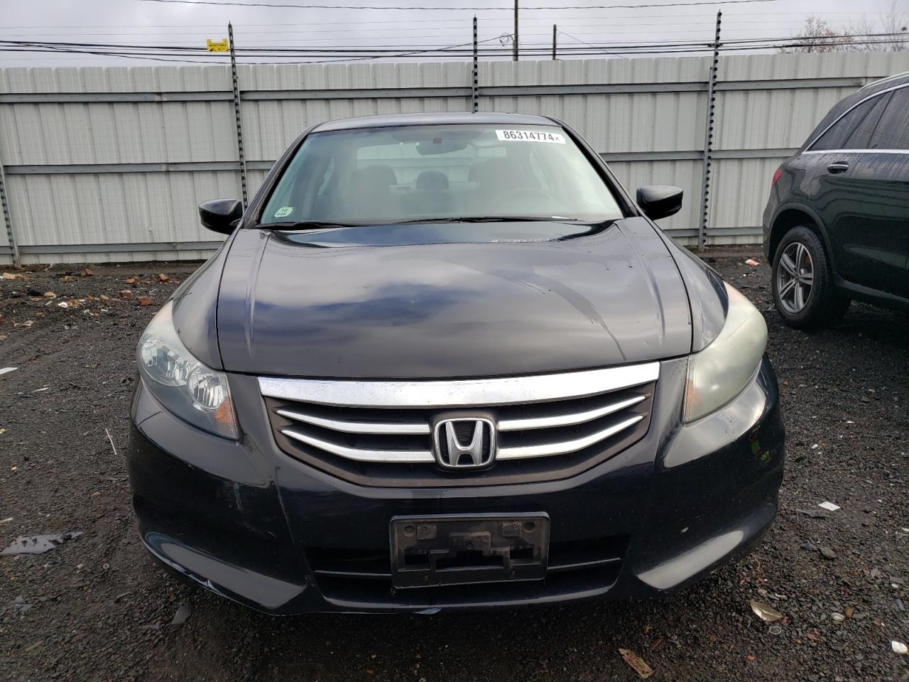 1HGCP2F6XBA052248 2011 Honda Accord Se