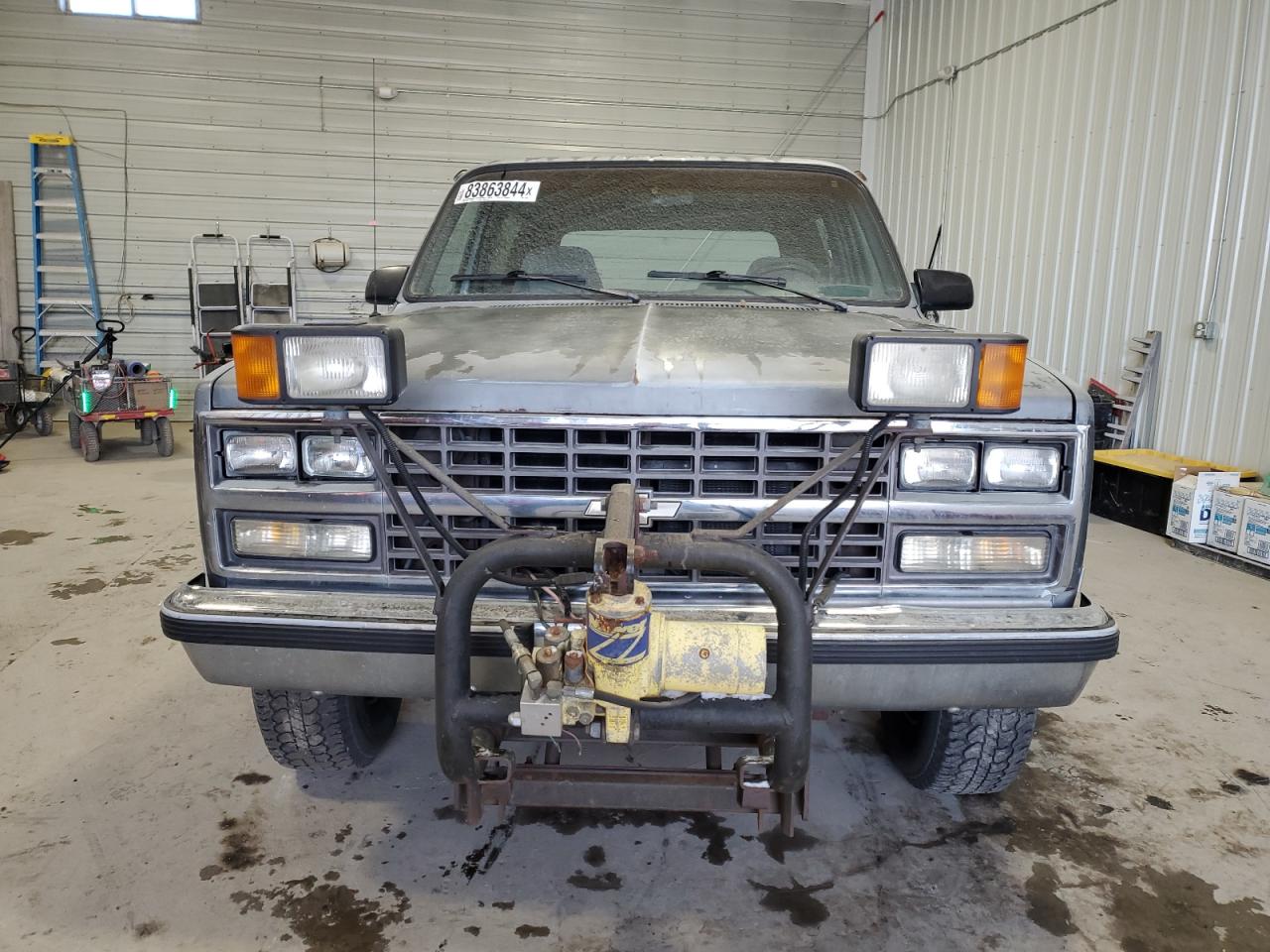 1990 Chevrolet Blazer V10 VIN: 1GNEV18K0LF158897 Lot: 83863844