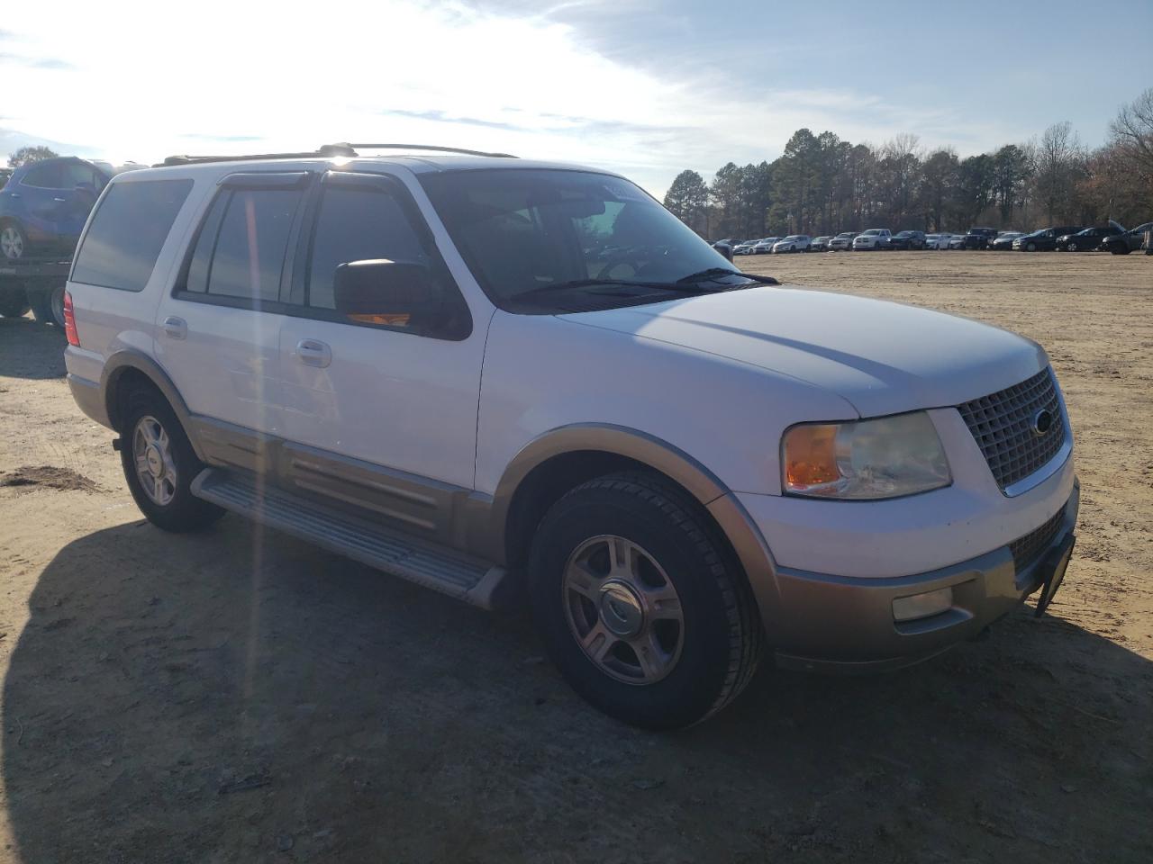 1FMFU18L54LA90846 2004 Ford Expedition Eddie Bauer