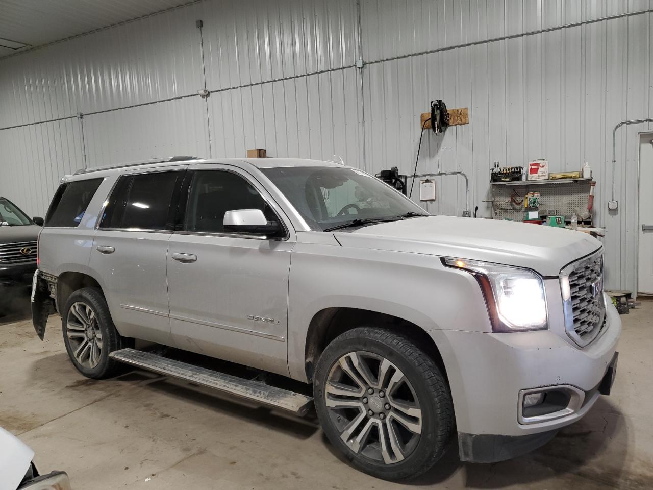 2018 GMC Yukon Denali VIN: 1GKS2CKJ0JR274326 Lot: 84711494