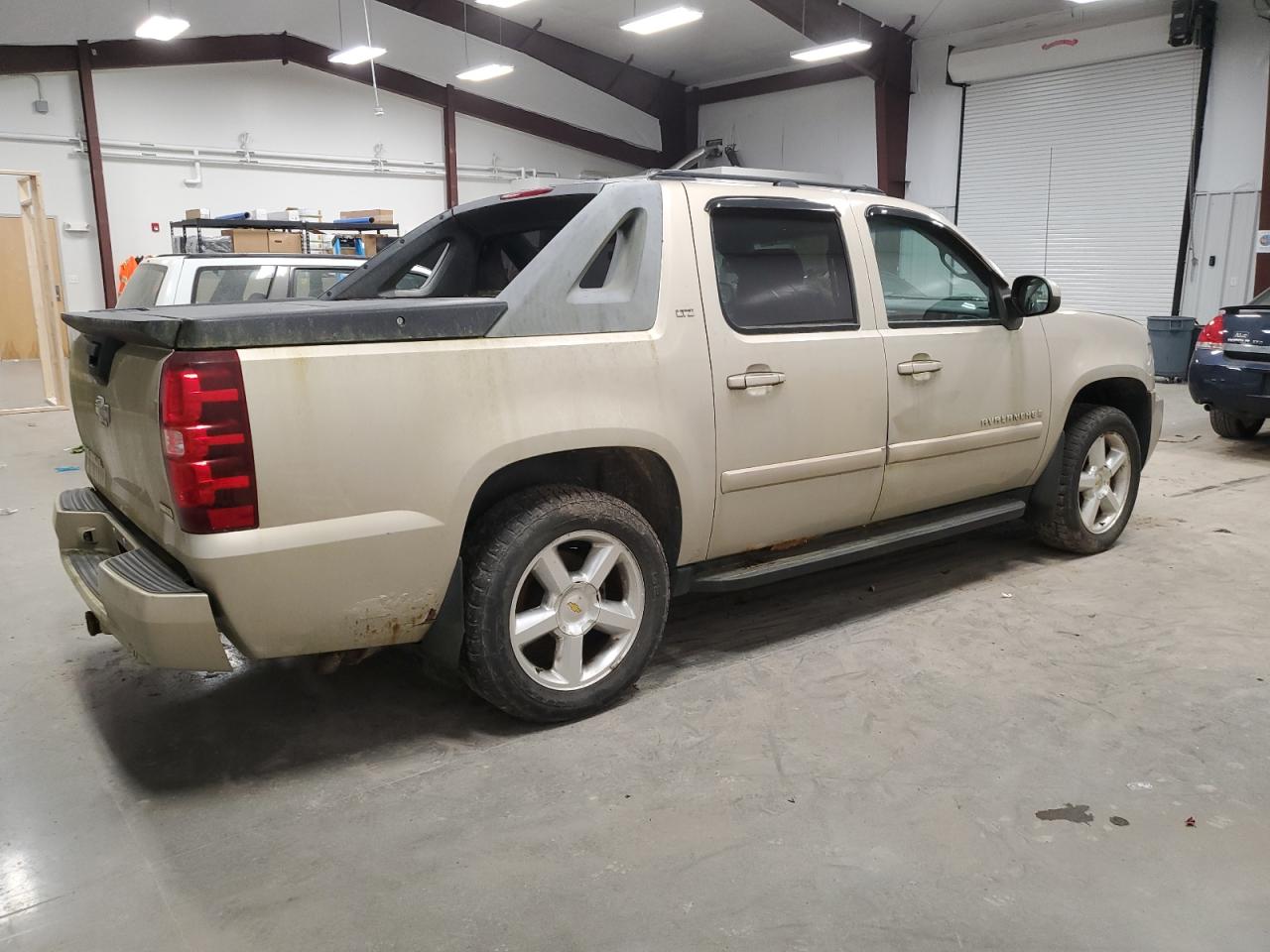 2007 Chevrolet Avalanche K1500 VIN: 3GNFK12337G256700 Lot: 85477054