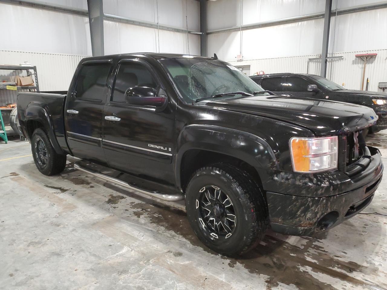 2007 GMC New Sierra Denali VIN: 2GTEK638471671836 Lot: 86847134