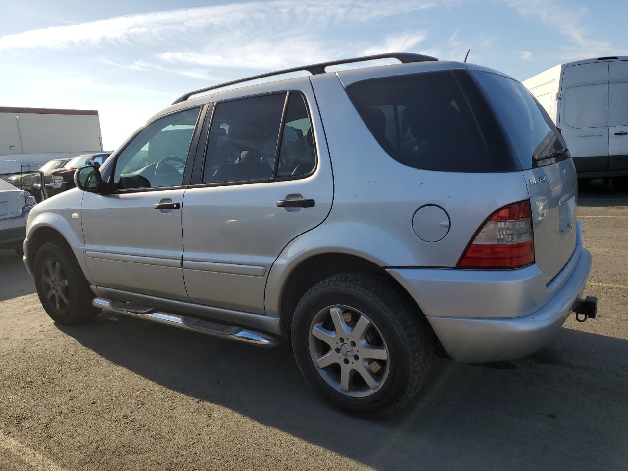 4JGAB72E2YA185234 2000 Mercedes-Benz Ml 430