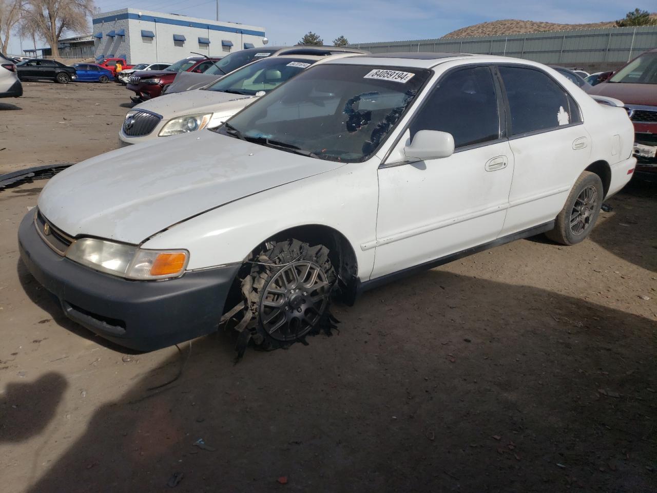 1996 Honda Accord Ex VIN: 1HGCD5663TA135841 Lot: 84059194