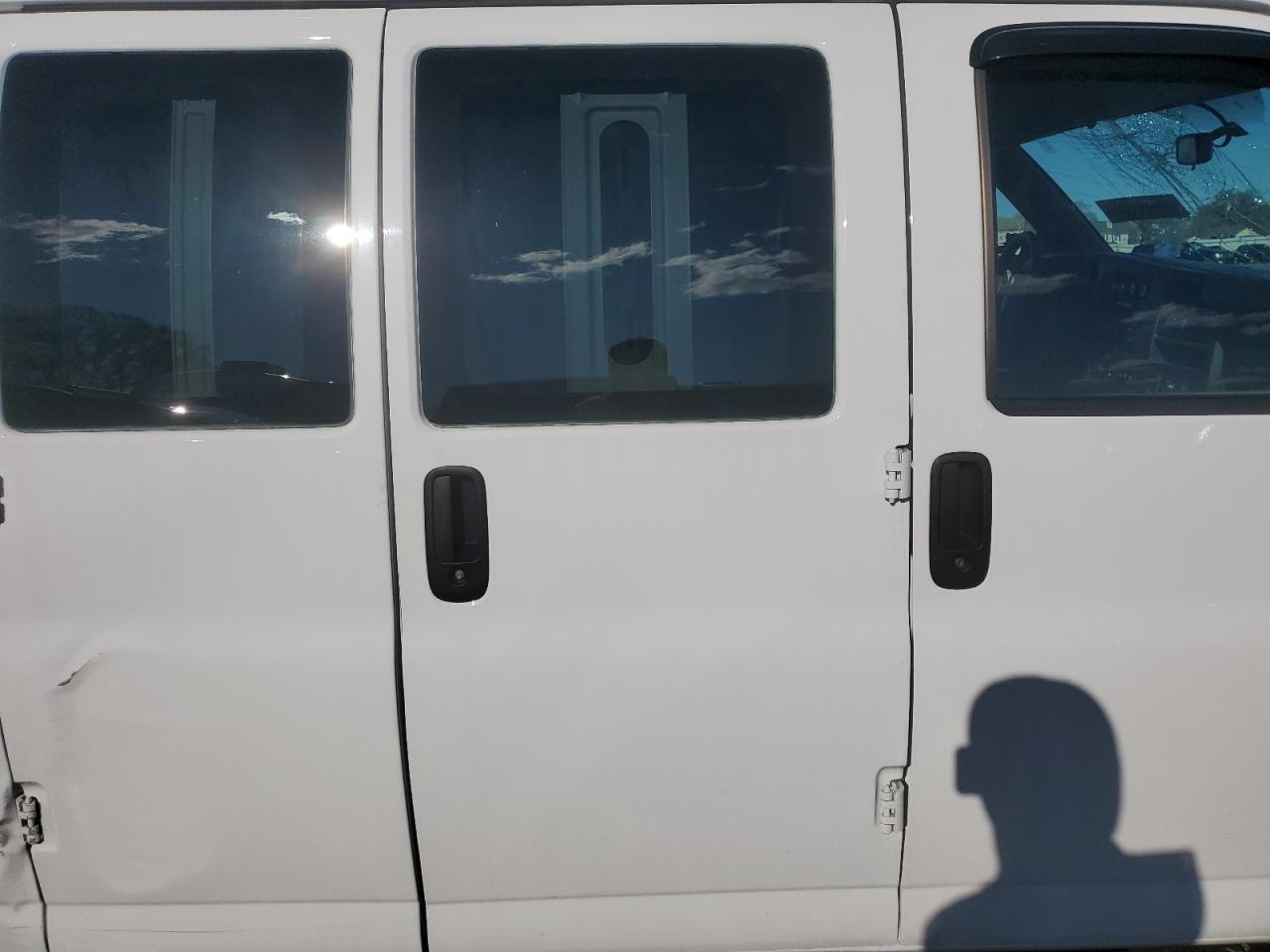 2019 GMC Savana G2500 VIN: 1GTW7AFP6K1216710 Lot: 86695534