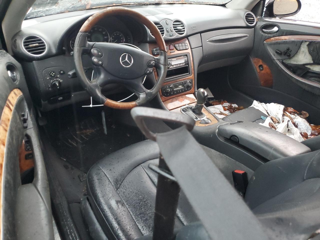 2004 Mercedes-Benz Clk 500 VIN: WDBTK75G44T018395 Lot: 83030384