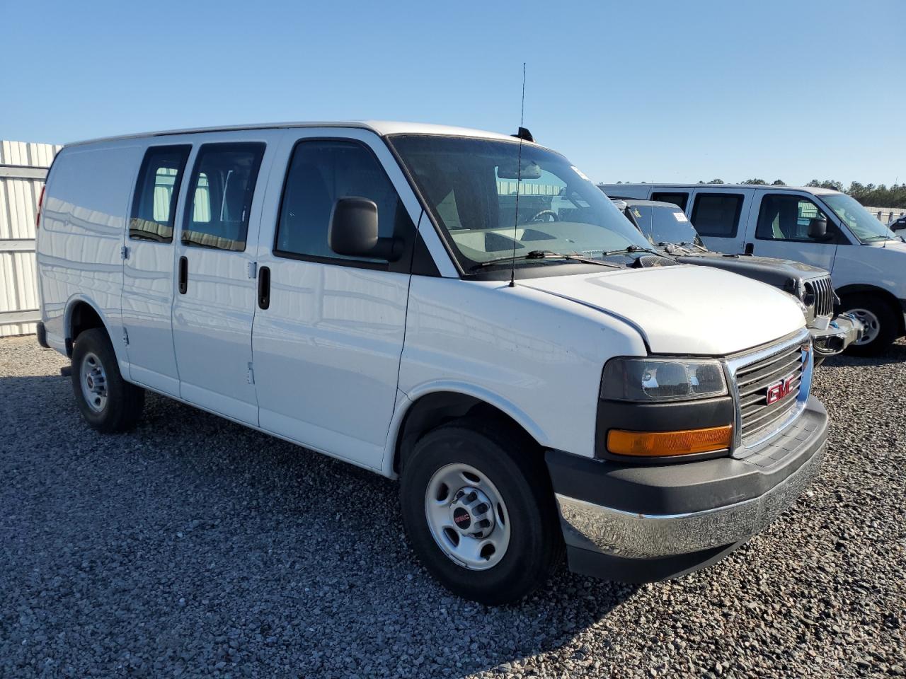 2022 GMC Savana G2500 VIN: 1GTW7AFP6N1175886 Lot: 85613604