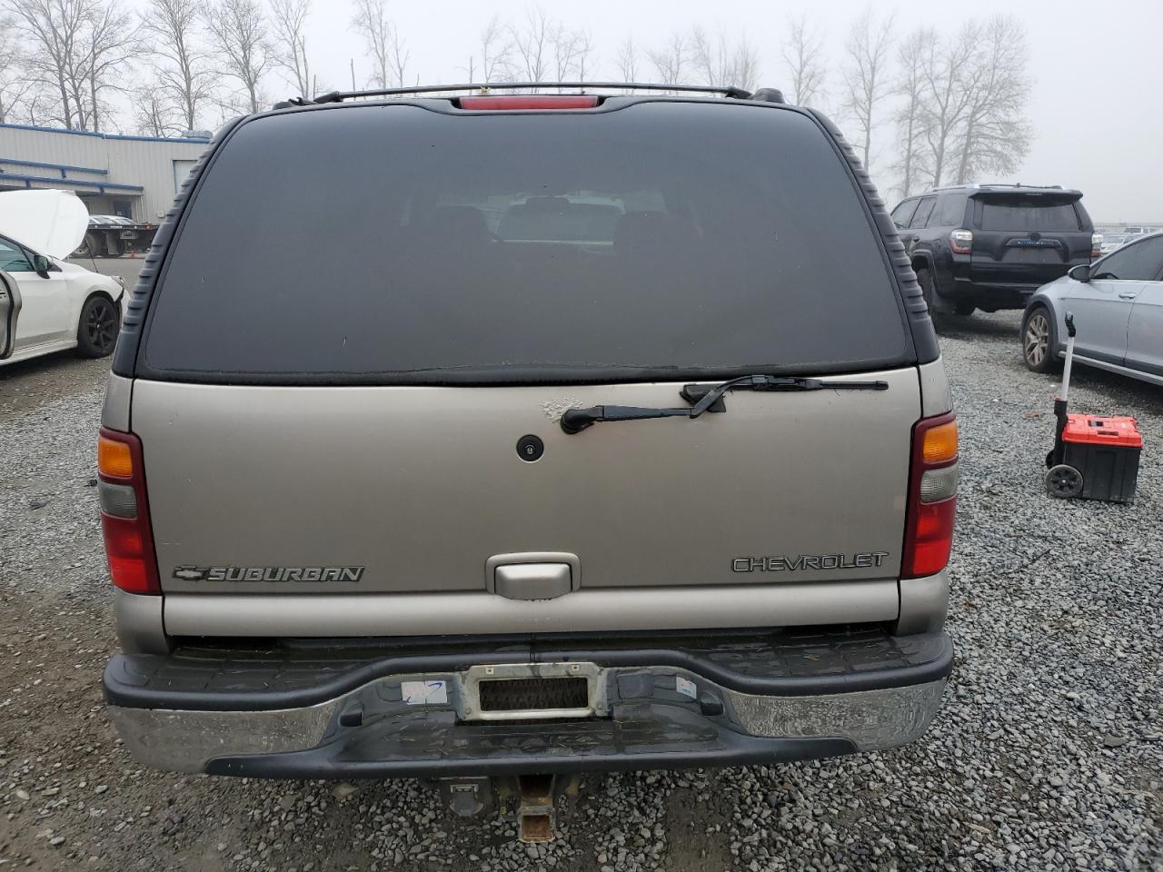 2002 Chevrolet Suburban K1500 VIN: 1GNFK16Z62J165684 Lot: 83412644