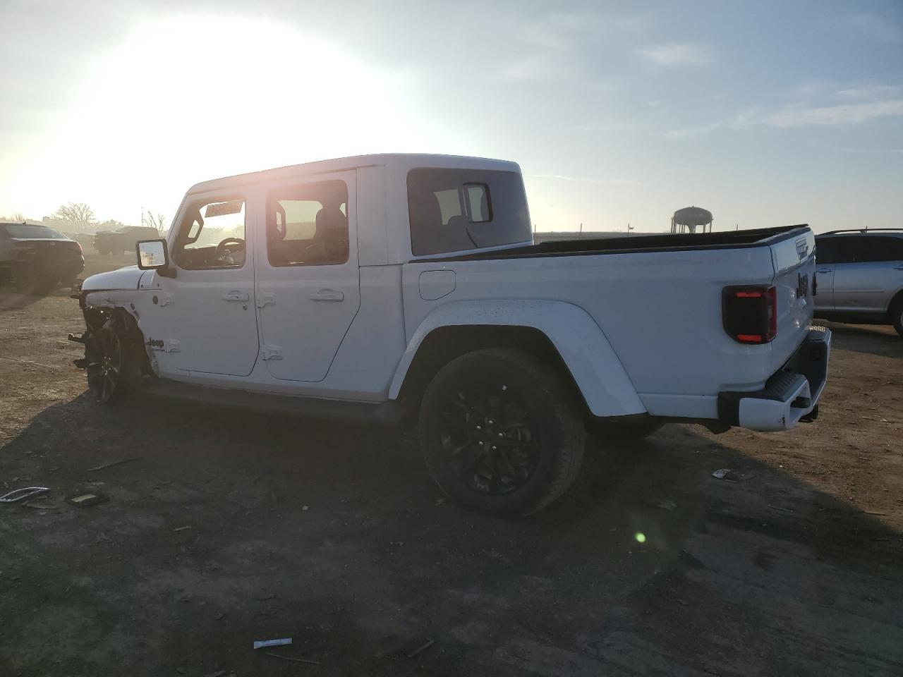 2022 Jeep Gladiator Overland VIN: 1C6HJTFG1NL122157 Lot: 85239324