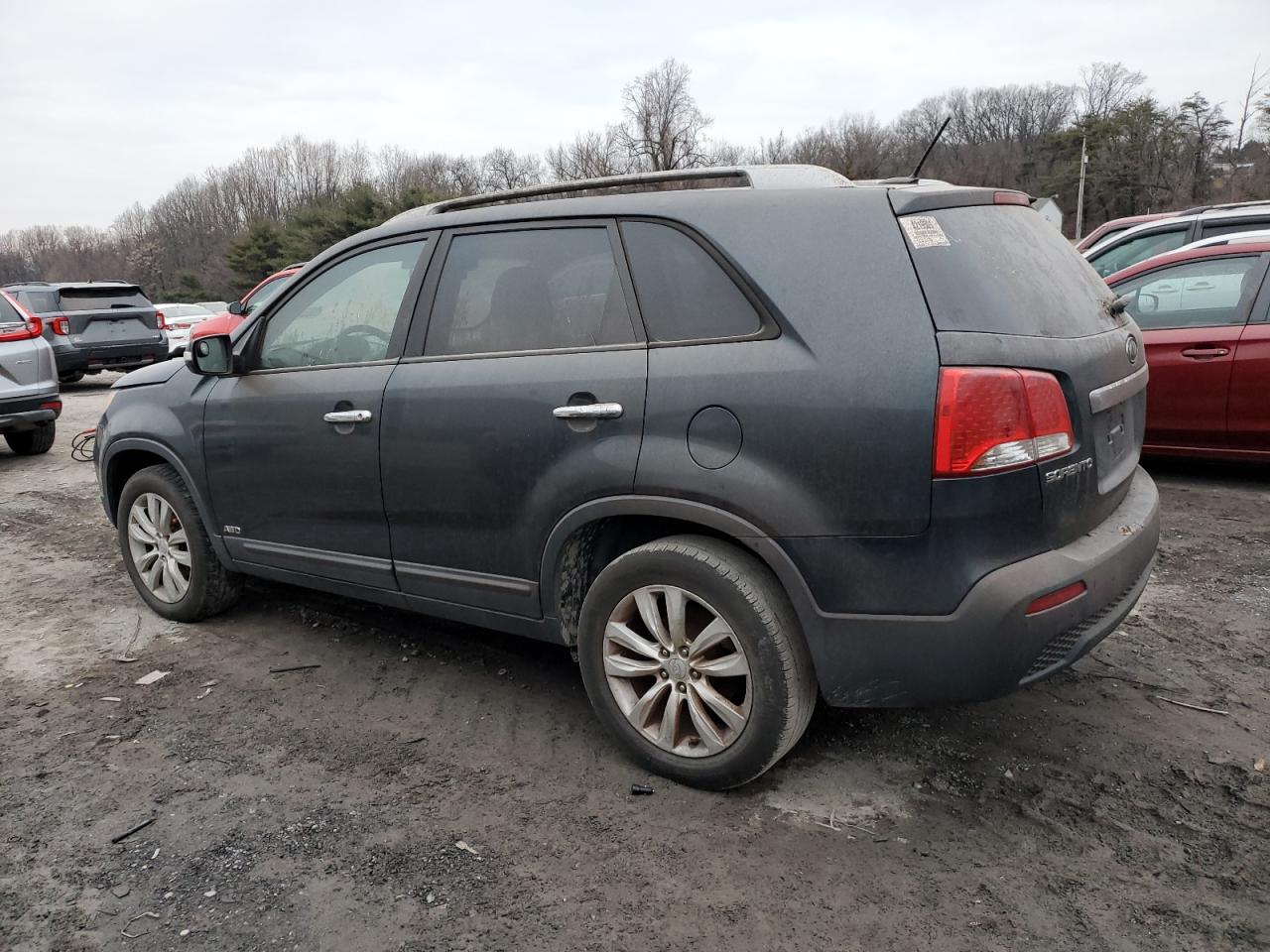 2011 Kia Sorento Base VIN: 5XYKTDA2XBG071193 Lot: 86534414