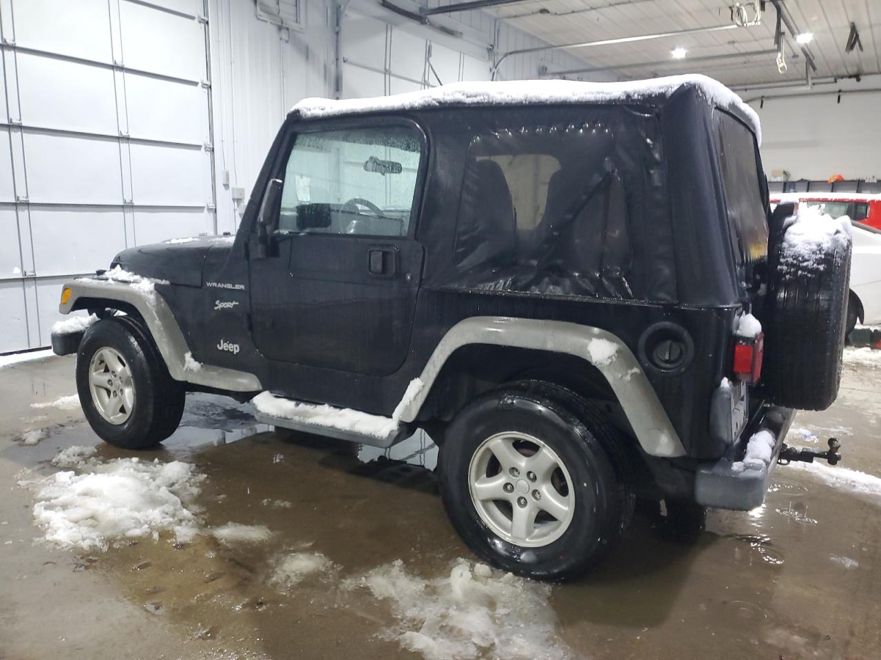 2002 Jeep Wrangler / Tj Sport VIN: 1J4FA49S52P720479 Lot: 83891694