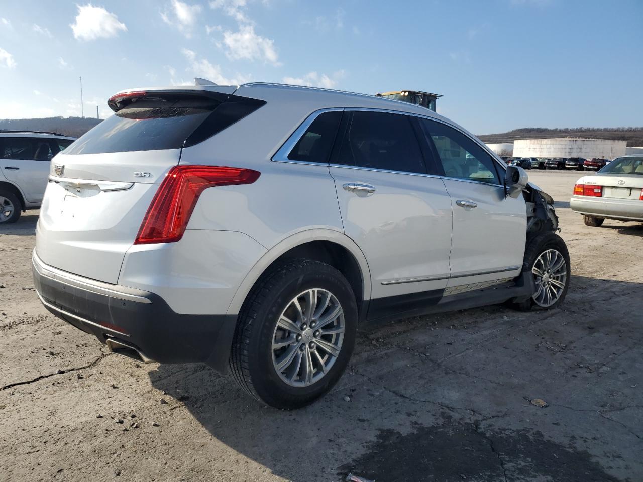 2017 Cadillac Xt5 Luxury VIN: 1GYKNDRS3HZ327242 Lot: 87031704