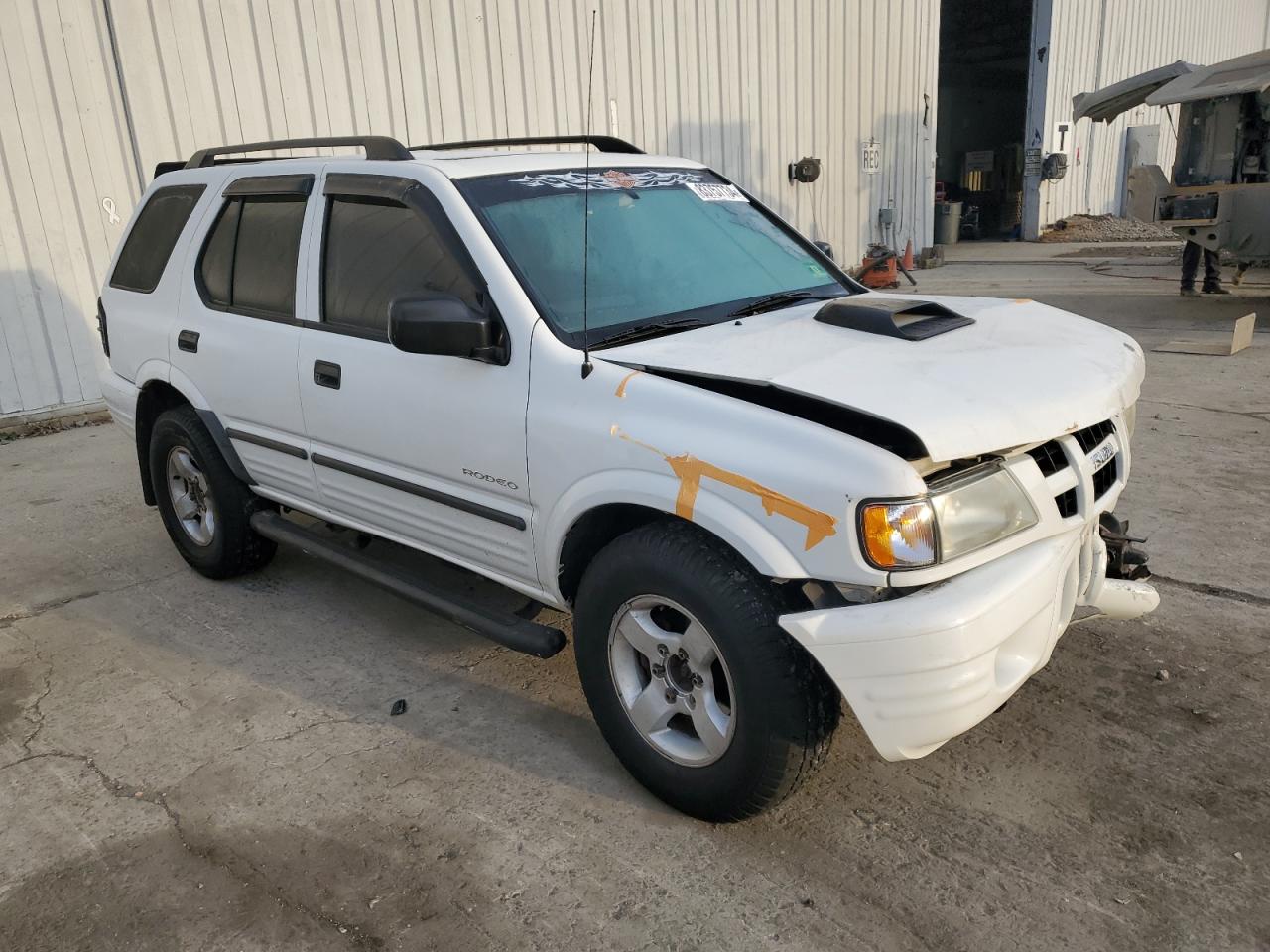 4S2DM58W034303129 2003 Isuzu Rodeo S