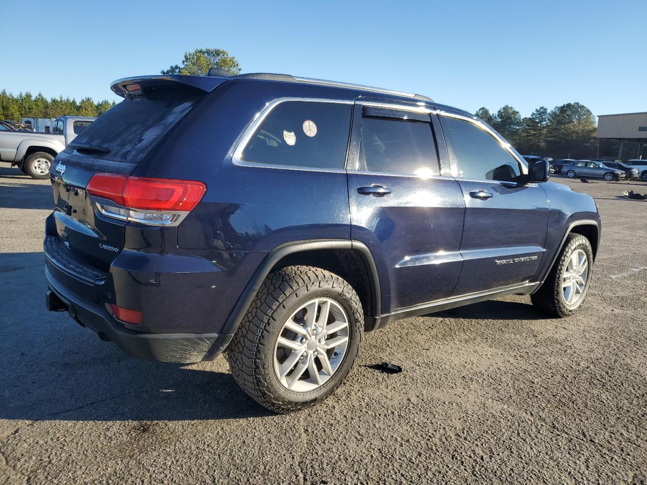 1C4RJFAGXHC782403 2017 Jeep Grand Cherokee Laredo