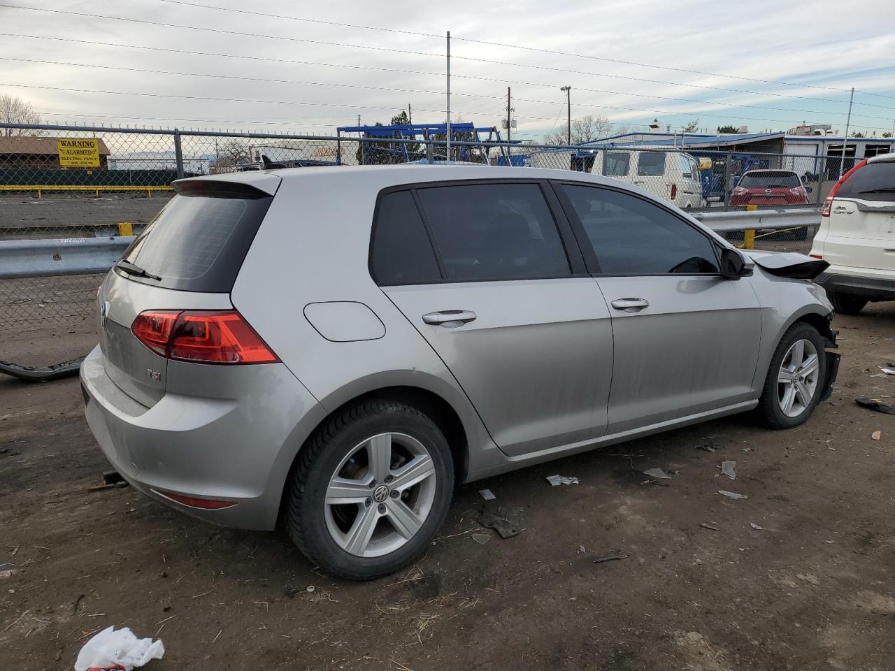 2017 Volkswagen Golf S VIN: 3VW117AU0HM027541 Lot: 84708844