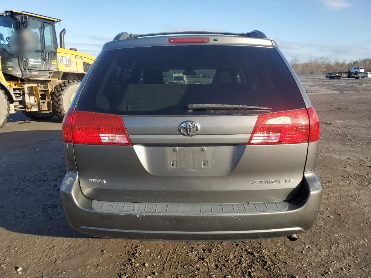 2004 Toyota Sienna Ce VIN: 5TDZA23CX4S135561 Lot: 85843364