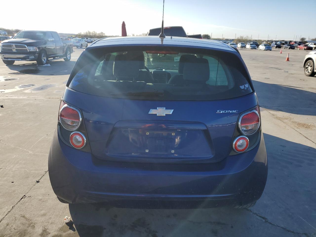 2014 Chevrolet Sonic Ls VIN: 1G1JA6SH7E4135279 Lot: 85512374