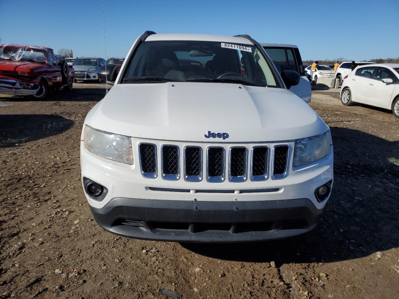 2011 Jeep Compass Sport VIN: 1J4NF1FB6BD135086 Lot: 82411094