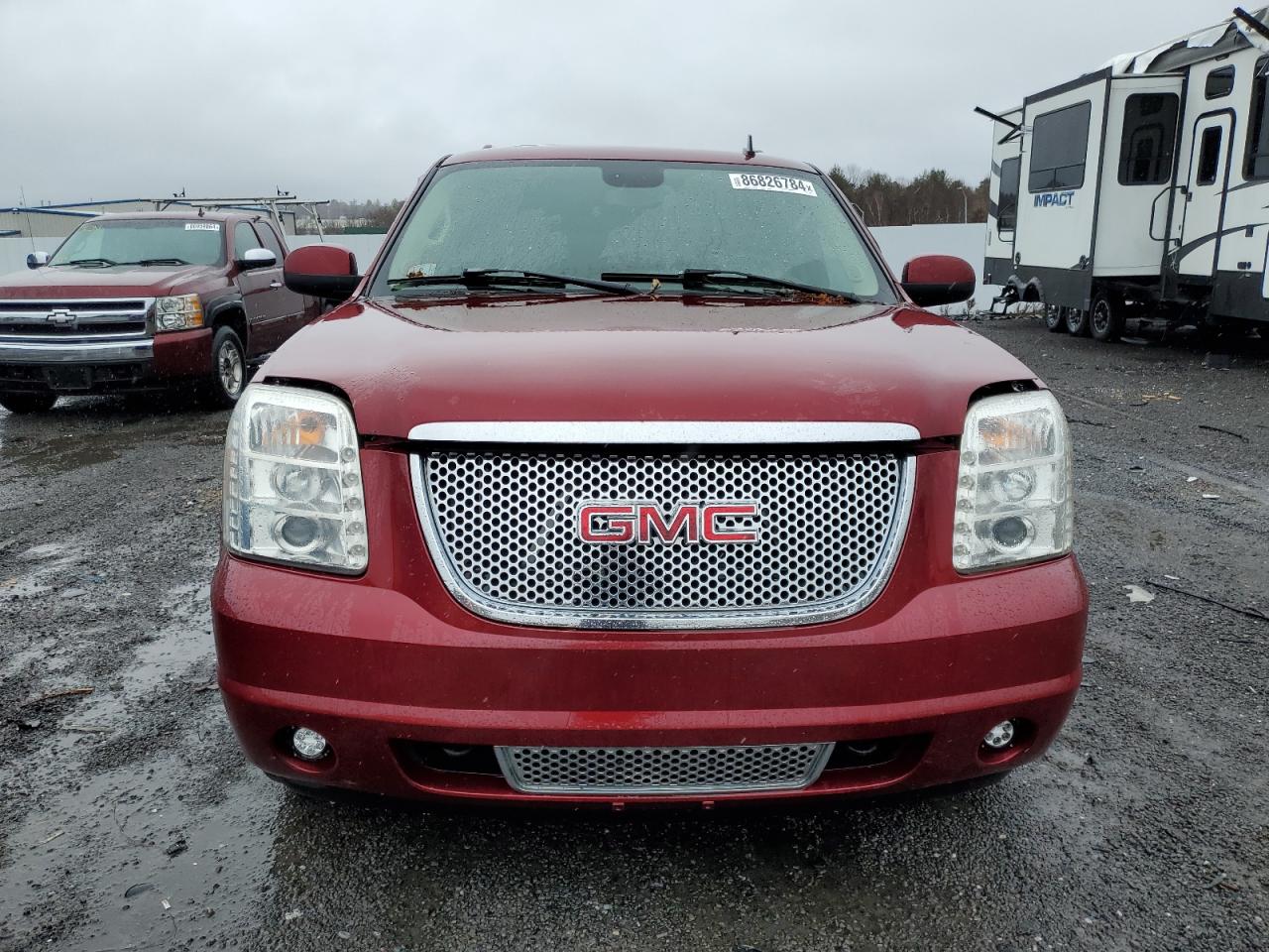 2008 GMC Yukon Denali VIN: 1GKFK63838J174681 Lot: 86826784