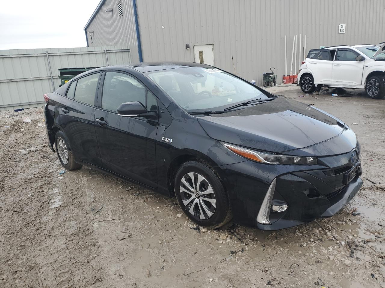 JTDKAMFP6M3175648 2021 Toyota Prius Prime Le