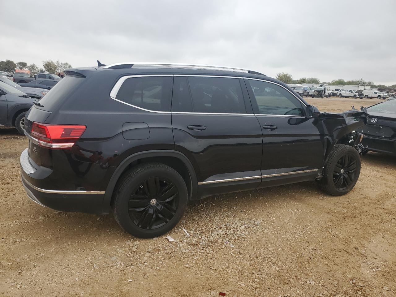 2019 Volkswagen Atlas Sel Premium VIN: 1V2NR2CA2KC560405 Lot: 81967894