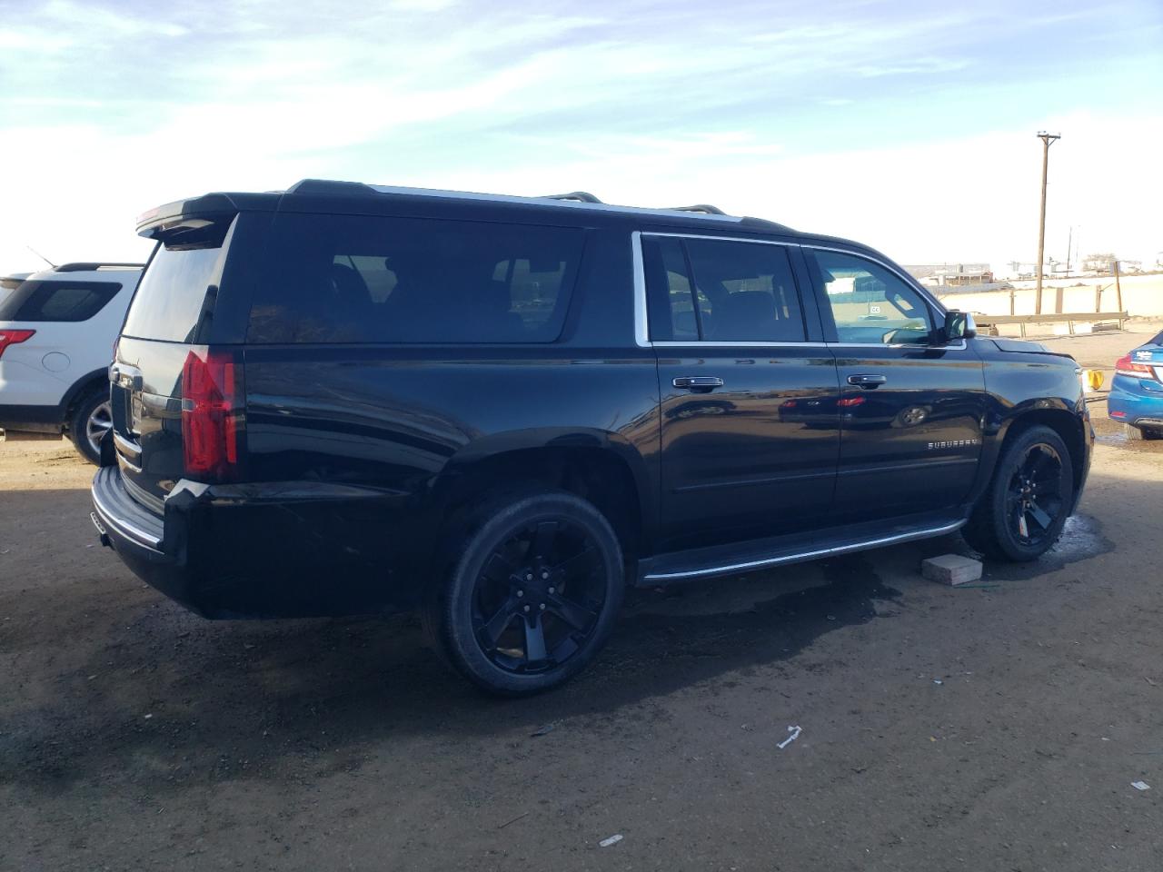 2017 Chevrolet Suburban K1500 Premier VIN: 1GNSKJKCXHR364005 Lot: 84538714